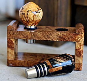 whiskey stoppers with display stand